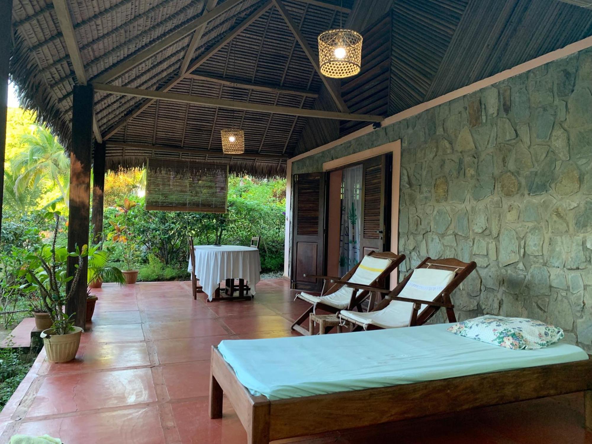 Les Jardins D'Ankify Bed and Breakfast Andimaka Buitenkant foto