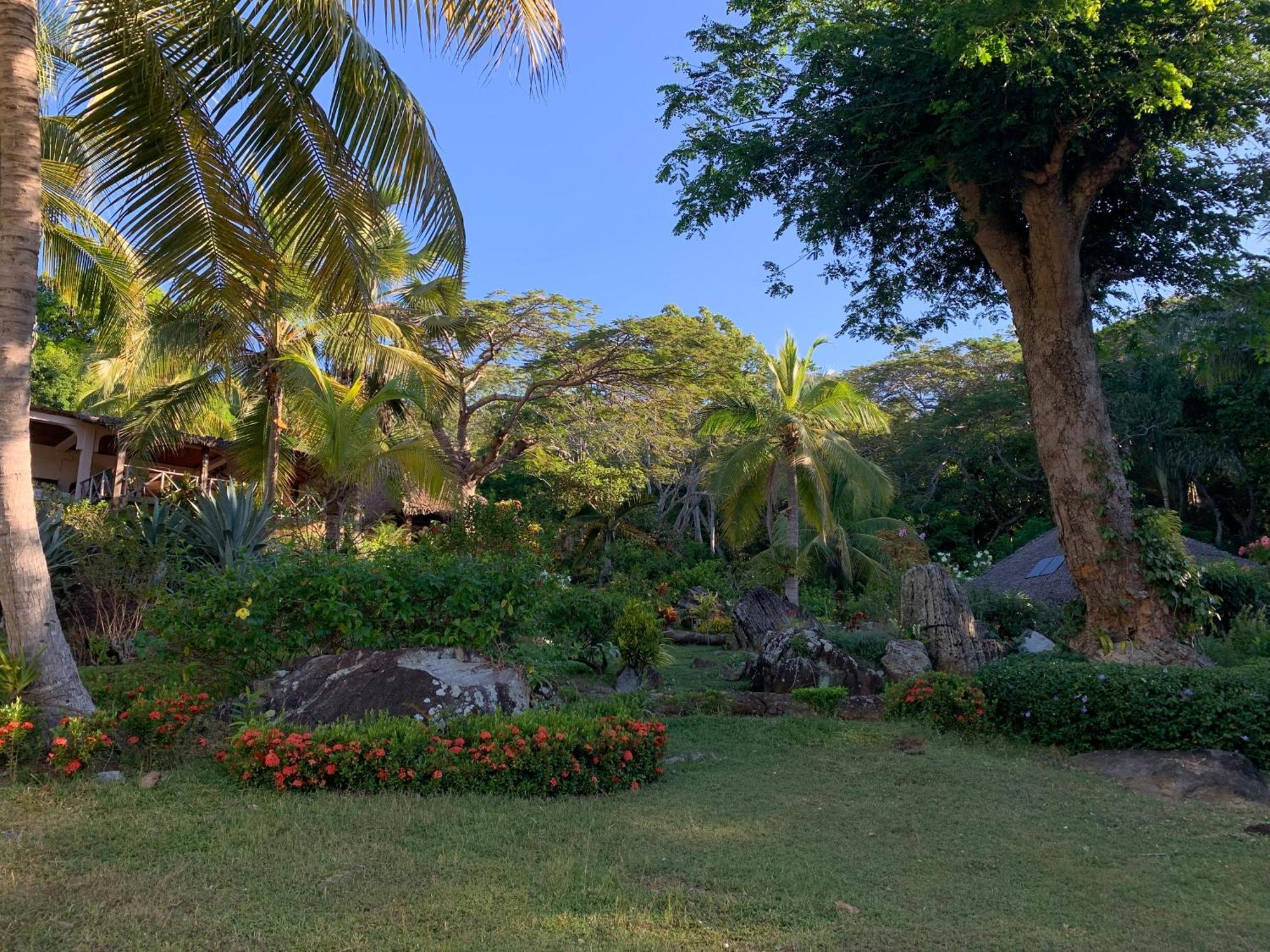 Les Jardins D'Ankify Bed and Breakfast Andimaka Buitenkant foto