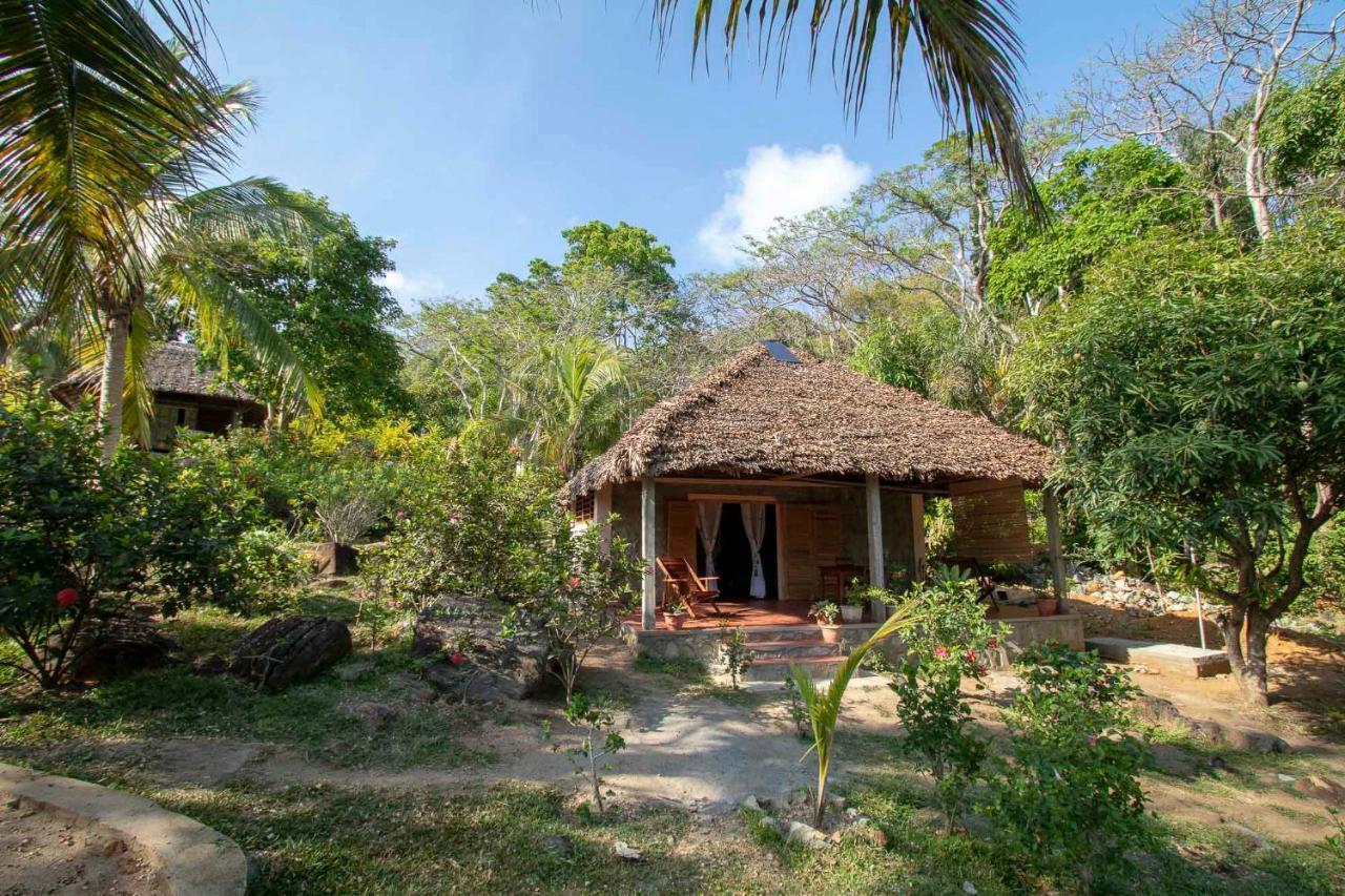 Les Jardins D'Ankify Bed and Breakfast Andimaka Buitenkant foto